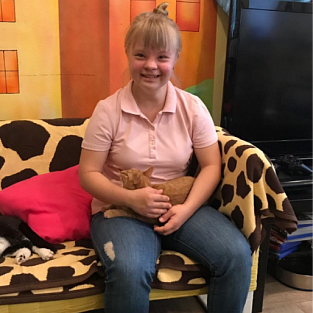 Экскурсия в котокафе «Котики и люди»: профориентационная встреча для участников программы дневной занятости фонда